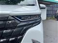2025 Toyota Alphard Hybrid