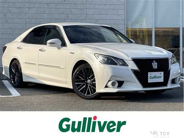 2015 Toyota Crown Hybrid