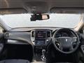 2015 Toyota Crown Hybrid