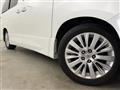 2014 Toyota Vellfire