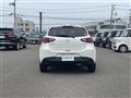 2016 Mazda Demio