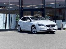2015 Volvo V40