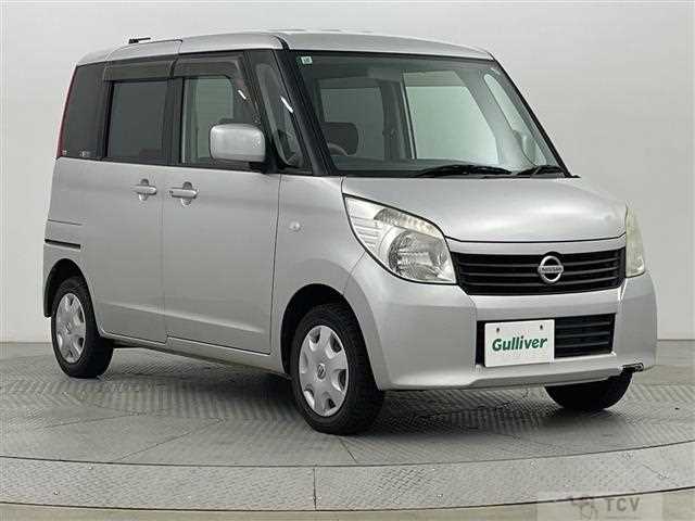 2011 Nissan ROOX