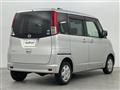 2011 Nissan ROOX
