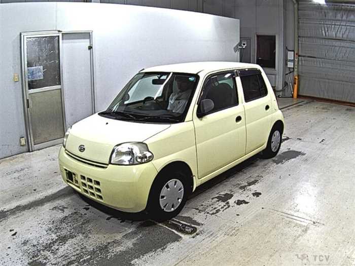 2009 Daihatsu Esse