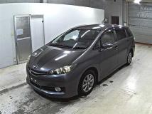 2013 Toyota Wish