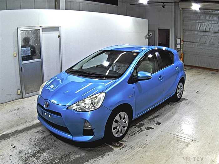 2013 Toyota AQUA