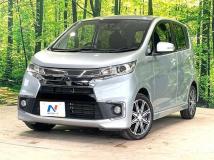 2017 Mitsubishi eK Custom