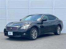 2012 Nissan FUGA HYBRID