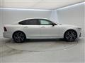 2022 Volvo S90