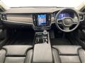 2022 Volvo S90
