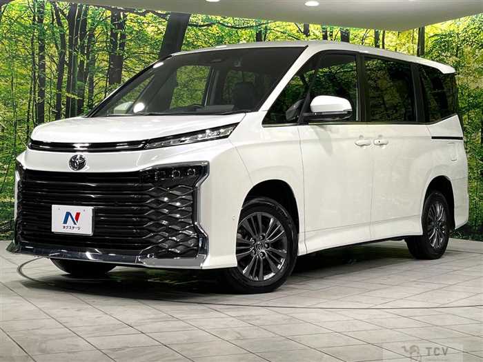 2023 Toyota Voxy