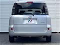 2005 Toyota Sienta