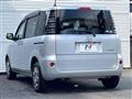2005 Toyota Sienta