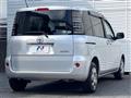 2005 Toyota Sienta