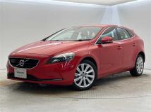 2016 Volvo V40
