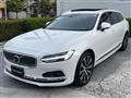 2022 Volvo V90