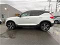 2020 Volvo XC40