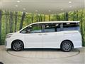 2015 Toyota Voxy