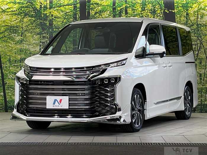 2025 Toyota Voxy