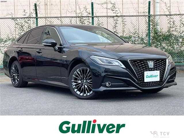2019 Toyota Crown Hybrid