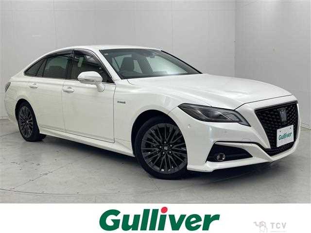 2020 Toyota Crown Hybrid