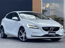 2018 Volvo V40