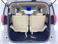 2015 Toyota Alphard Hybrid