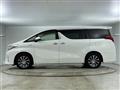 2015 Toyota Alphard Hybrid