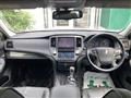 2013 Toyota Crown Hybrid