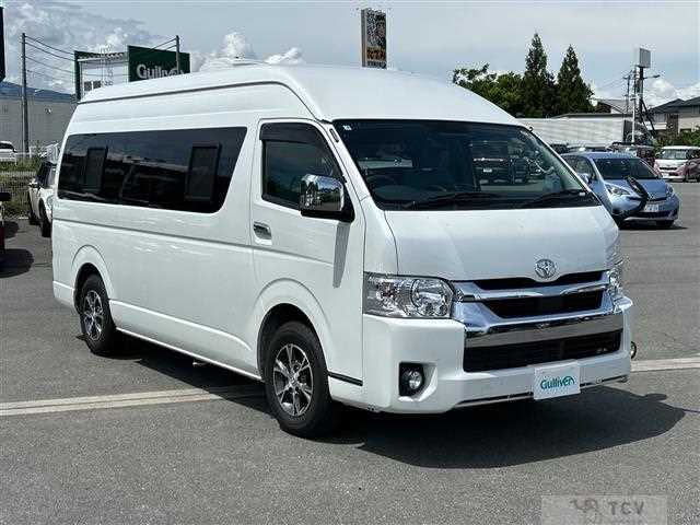 2022 Toyota Hiace Van