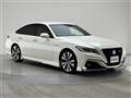 2019 Toyota Crown Hybrid