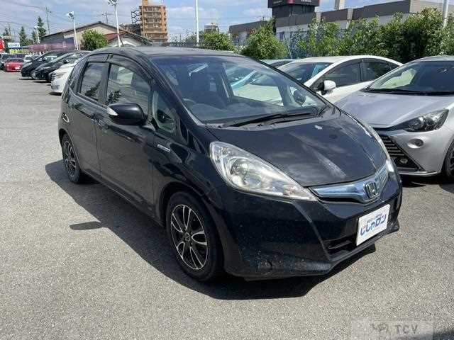 2013 Honda Fit Hybrid