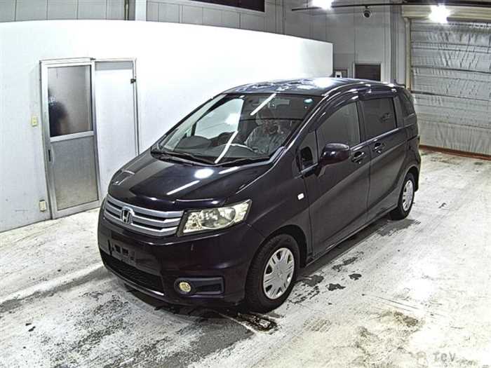2011 Honda Freed Spike