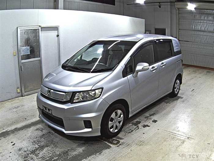 2015 Honda Freed Spike