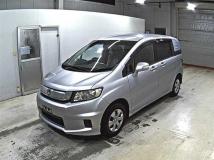 2015 Honda Freed Spike