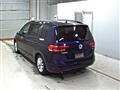 2016 Volkswagen Golf Touran