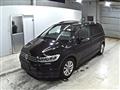 2016 Volkswagen Golf Touran