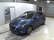 2016 Mazda Demio