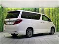 2013 Toyota Alphard