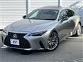 2021 Lexus IS