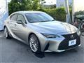 2021 Lexus IS