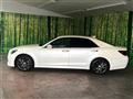 2015 Toyota Crown Hybrid