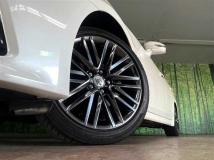 2015 Toyota Crown Hybrid