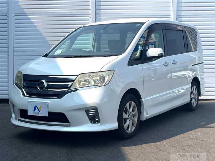2011 Nissan Serena