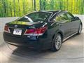 2016 Toyota Crown Majesta