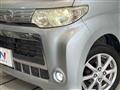 2011 Daihatsu Tanto