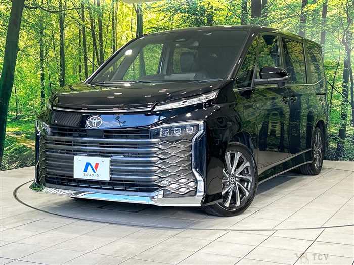 2023 Toyota Voxy