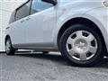 2005 Toyota Sienta