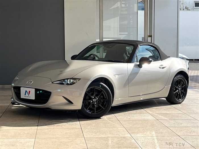 2022 Mazda Roadster